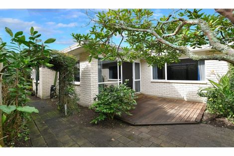 Photo of property in 2/448 Hibiscus Coast Highway, Orewa, 0931