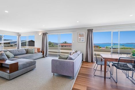 Photo of property in 8 Kotuku Place, Snells Beach, 0920