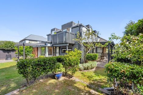 Photo of property in 32 Saint Columbans Grove, Boulcott, Lower Hutt, 5010