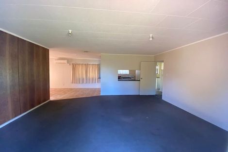 Photo of property in 19 Manuroa Road, Takanini, 2112