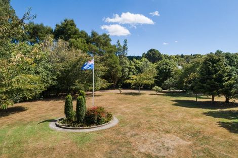 Photo of property in 355 Turitea Road, Turitea, Palmerston North, 4472