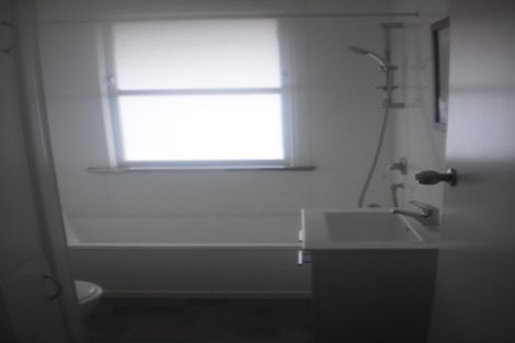 Photo of property in 8 Totara Road, Miramar, Wellington, 6022