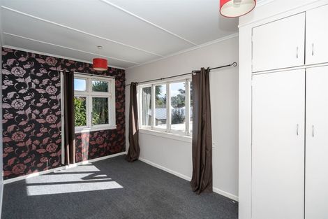 Photo of property in 12 Huia Avenue, Forest Lake, Hamilton, 3200