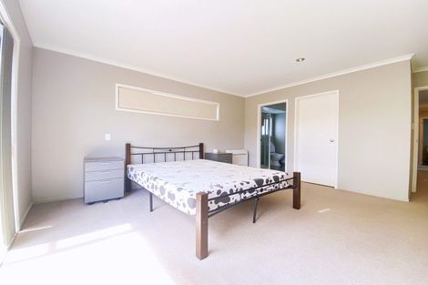Photo of property in 66 Fairview Avenue, Fairview Heights, Auckland, 0632