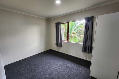 Photo of property in 53c Woodglen Road, Glen Eden, Auckland, 0602