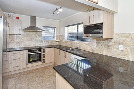 Photo of property in 2/62 Glen Avenue, Papatoetoe, Auckland, 2025