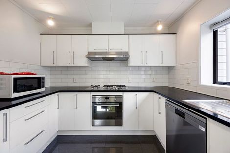 Photo of property in 16 Woodland Drive, Flagstaff, Hamilton, 3210