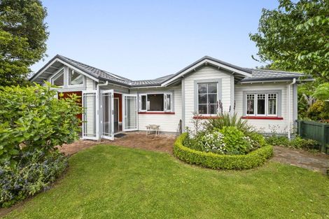 Photo of property in 263 Carrington Street, Vogeltown, New Plymouth, 4310