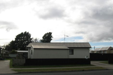 Photo of property in 352 Kahikatea Drive, Dinsdale, Hamilton, 3204