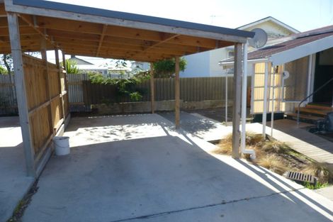 Photo of property in 69 Gonville Avenue, Gonville, Whanganui, 4501