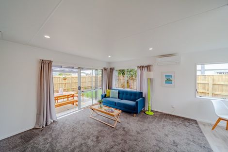Photo of property in 2/26 Barnard Avenue, Maraenui, Napier, 4110