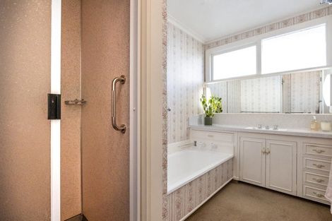 Photo of property in 15 Brownville Crescent, Maori Hill, Dunedin, 9010