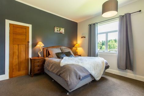 Photo of property in 133 Adelaide Road, Dannevirke, 4930