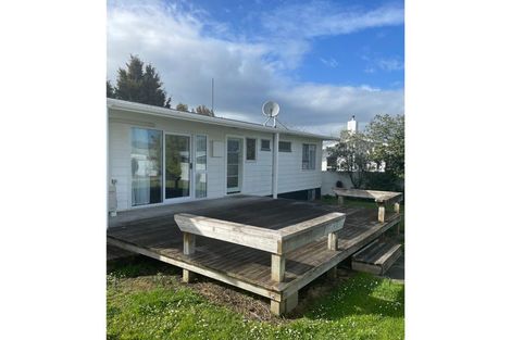Photo of property in 120 Lethbridge Street, Feilding, 4702