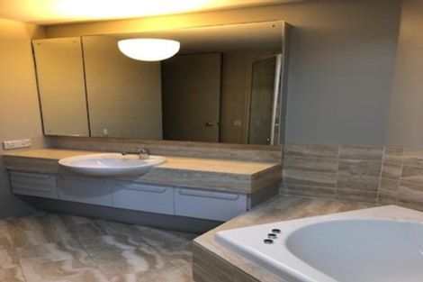 Photo of property in 5/167 Tamaki Drive, Kohimarama, Auckland, 1071