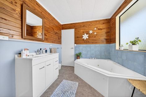 Photo of property in 869 Norfolk Road, Upper Plain, Carterton, 5791