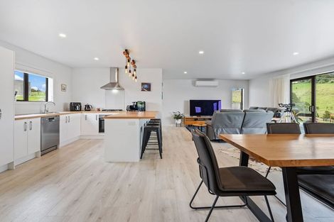Photo of property in 29 Lauries Drive, Kauri, Kamo, 0185