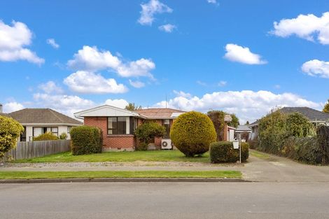 Photo of property in 19 Claridges Road, Casebrook, Christchurch, 8051