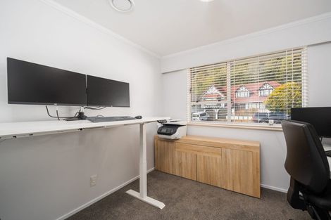 Photo of property in 36 Woodman Drive, Tawa, Wellington, 5028