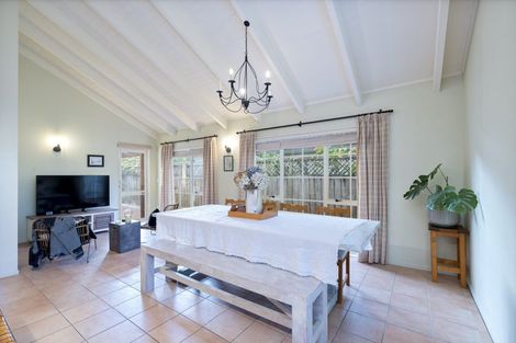 Photo of property in 42 Harvest Drive, Henderson, Auckland, 0612