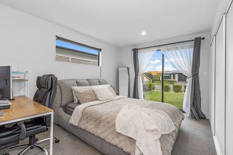Photo of property in 15 Burrow Street, Rolleston, 7614