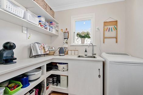 Photo of property in 5 Beth Street, Trentham, Upper Hutt, 5018