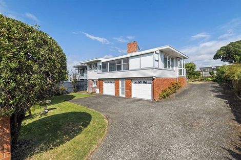 Photo of property in 192 Hurstmere Road, Takapuna, Auckland, 0622