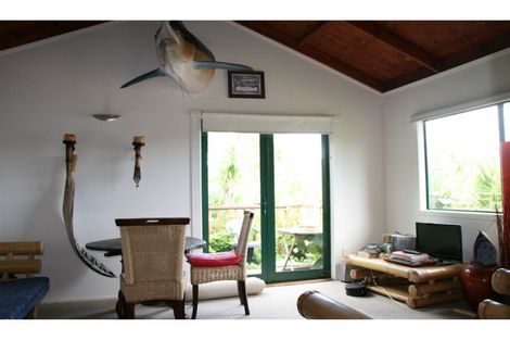 Photo of property in 2 Ashby Street, Russell, 0202