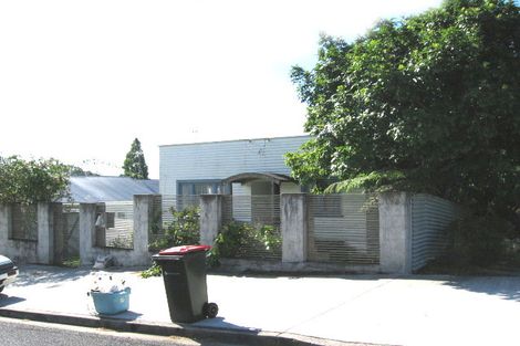 Photo of property in 49 Taunton Terrace, Blockhouse Bay, Auckland, 0600