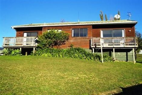 Photo of property in 10 Shelly Bay Road, Beachlands, Auckland, 2018