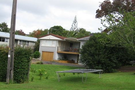 Photo of property in 3 Tui Vale Road, Shelly Park, Auckland, 2014