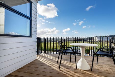 Photo of property in 87 Glidepath Road, Hobsonville, Auckland, 0616