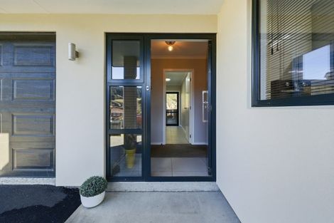 Photo of property in 1a Glendermid Close, Sawyers Bay, Port Chalmers, 9023