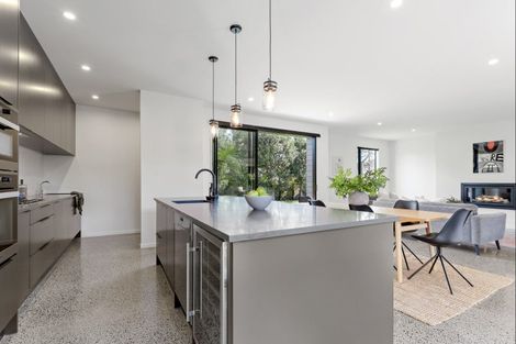 Photo of property in 2 Shearwater Lane, Point Wells, 0986