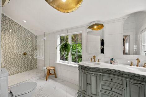 Photo of property in 149 Vivian Street, New Plymouth, 4310