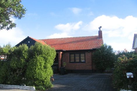 Photo of property in 22 Wainui Road, Waiwhetu, Lower Hutt, 5010