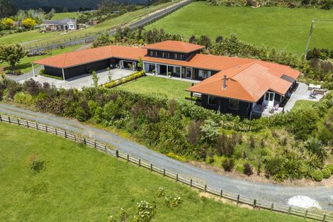 Photo of property in 10 Bridle Way, Hunua, 2583