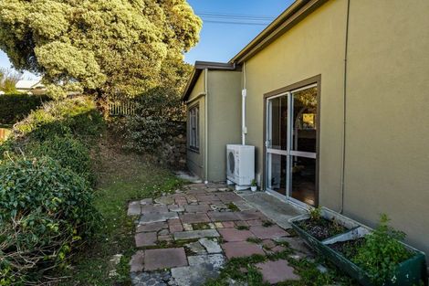 Photo of property in 32 Avon Street, South Hill, Oamaru, 9400