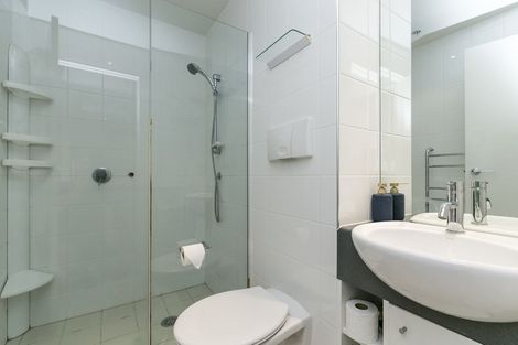 Photo of property in Sanctum Apartment, 10 Ebor Street, Te Aro, Wellington, 6011