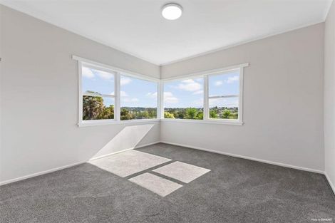 Photo of property in 26 Bond Crescent, Forrest Hill, Auckland, 0620