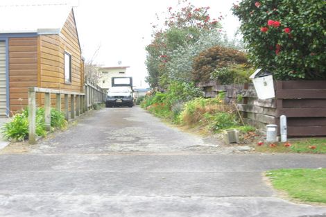 Photo of property in 3 Prudence Place, Oakura, 4314