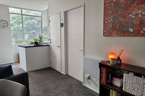 Photo of property in Hume House, 1/152 The Terrace, Wellington Central, Wellington, 6011