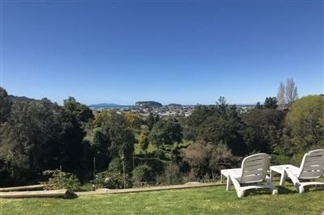 Photo of property in 8 Brenton Place, Whangamata, 3691