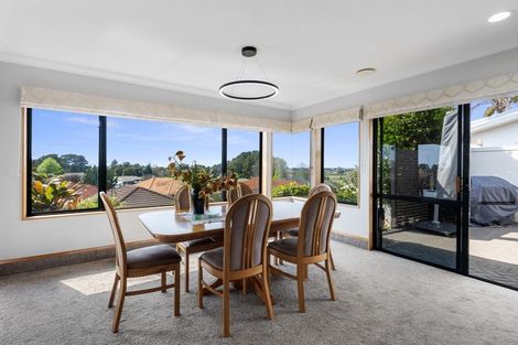 Photo of property in 19 Plateau Heights, Mount Maunganui, 3116