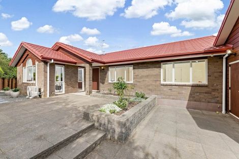 Photo of property in 26 Vintage Drive, Henderson, Auckland, 0612