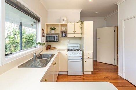 Photo of property in 20 Great North Road, Saint Johns Hill, Whanganui, 4500