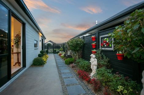 Photo of property in 33 William Paul Street, Cambridge, 3434