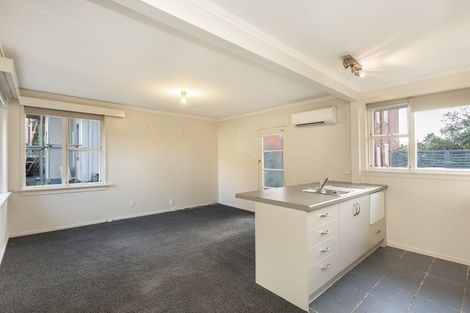 Photo of property in 53 Manor Place, Dunedin Central, Dunedin, 9016