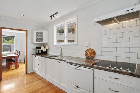 Photo of property in 15 Red Hill Road, Red Hill, Papakura, 2110