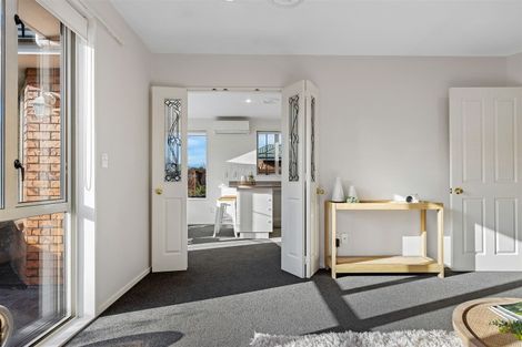 Photo of property in 14 Ashmore Lane, Strowan, Christchurch, 8052